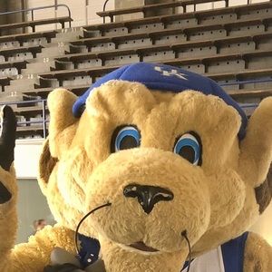 Meet your Posher, Rhonda